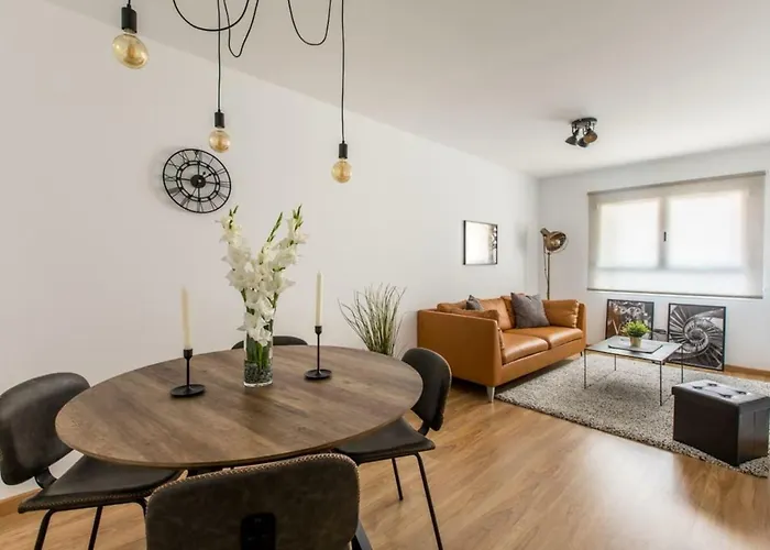 Apartamento La Nuit Con Parking Gratis En Centro Historico
